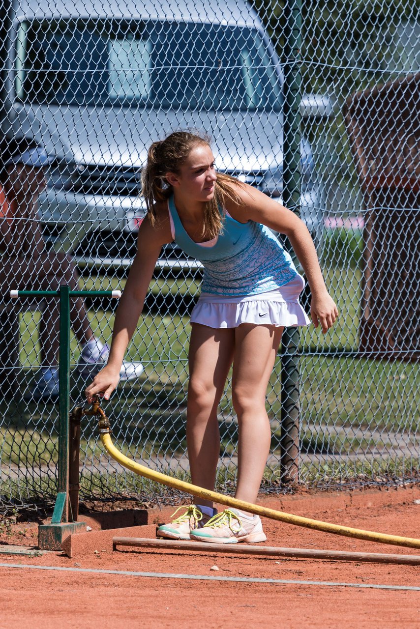 Bild 110 - Stadtwerke Pinneberg Cup Freitag